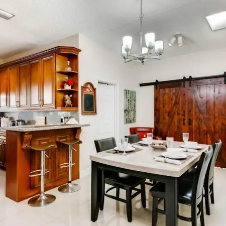 Self Check-In Miami Suites Near Coral Gables